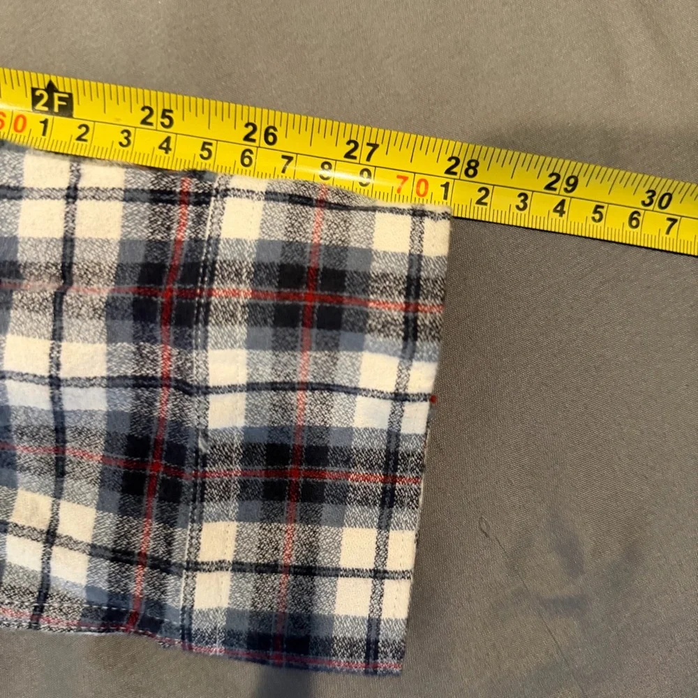 Barbour Men's Navy and White‎ Plaid Shirt